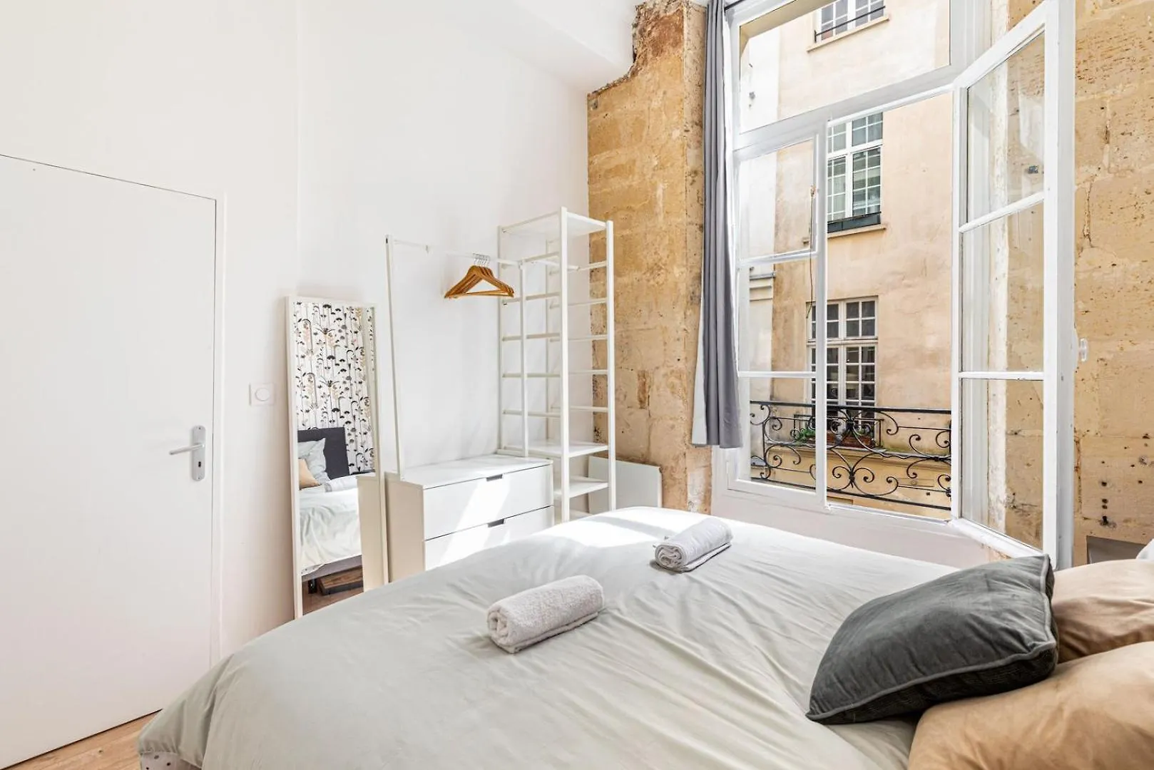 Guestready - Bel Appartement Le Marais Париж